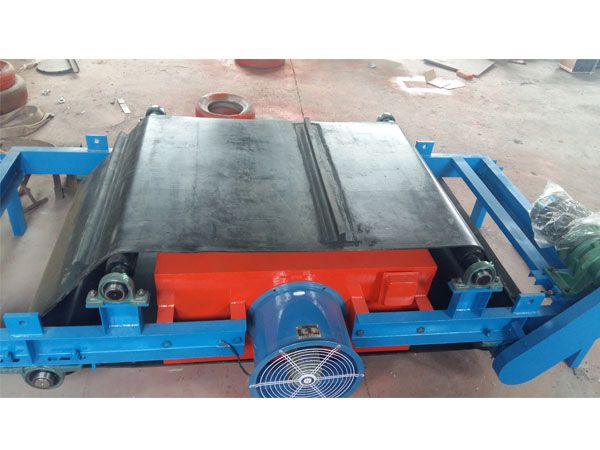 风冷自卸式电磁除铁器